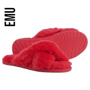 EMU Australia Mayberry Sheepskin Slippers ~ Fuschia ~ Size 7